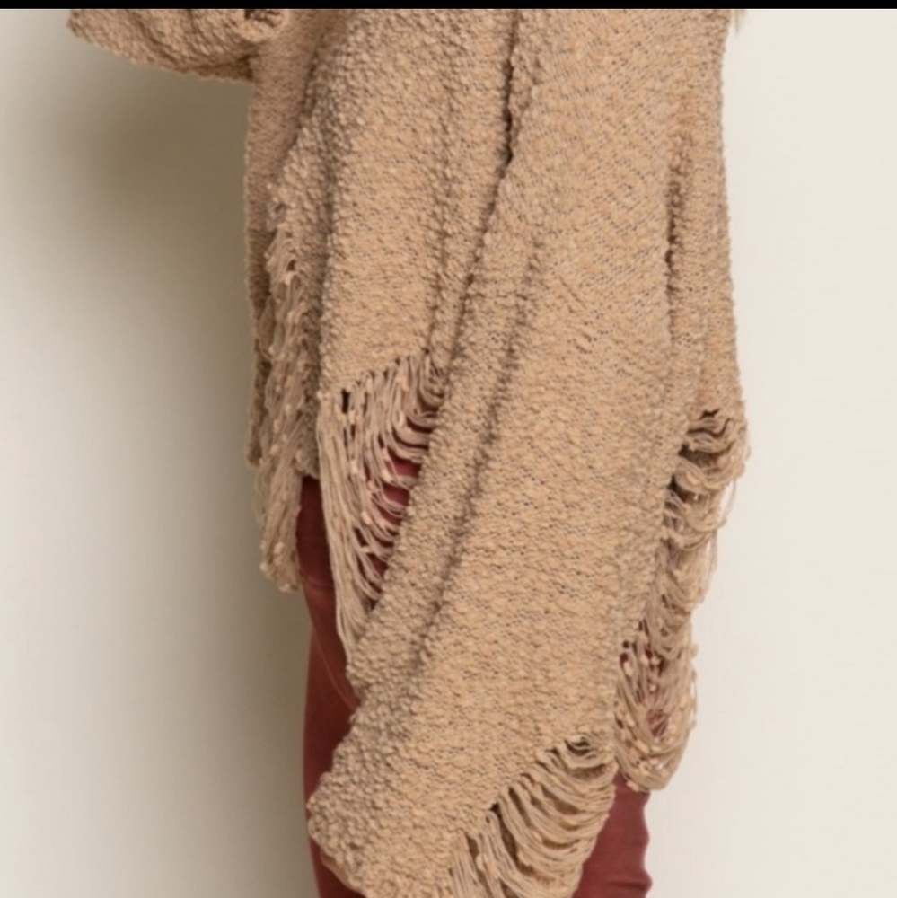 POL Latte Popcorn Distressed Sweater - Picture 2 of 5